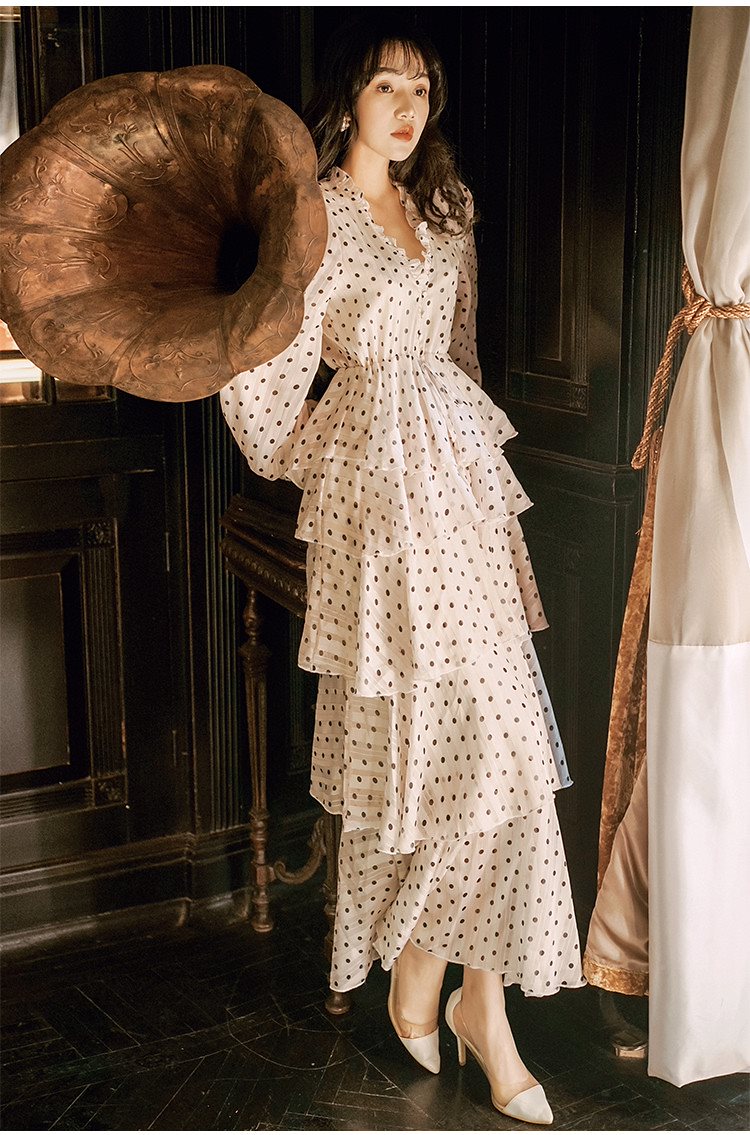 韓国ファッション フレンチ レトロ Ｖネック ドット おしゃれな シフォン 大人気 ワ