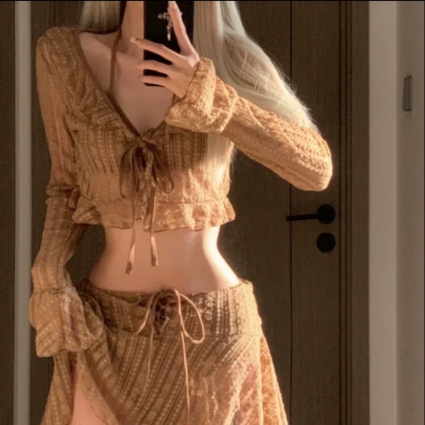 水着 ビキニ レディース タンキニ 紐 体型カバー 羽織り 二の腕カバー 長袖 キャミキミ リボン フリル ウエストリボン スリット クロシェ 伸縮性 シャーリング 上下セット 大人可愛い きれいめ