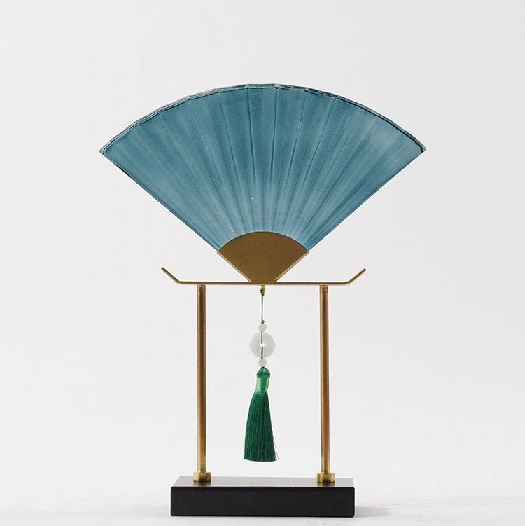 【急速出荷!】オブジェ 扇 ガラス製 おしゃれ インテリア コンパクト 玄関 リビング ダイニング 置物 オーナメント 小物 雑貨 工芸品 プレゼント