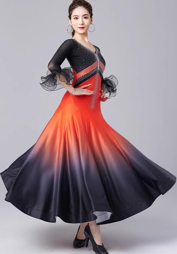 モダンダンス 社交ダンス 胸パット付 大きい裾 春 夏 ロングワンピース モダンドレス ラテンドレス ラテン衣装 練習着 演出用 技デモ タンゴ ワルツ ラテン 演出服 舞台演出ロングドレス Vネック