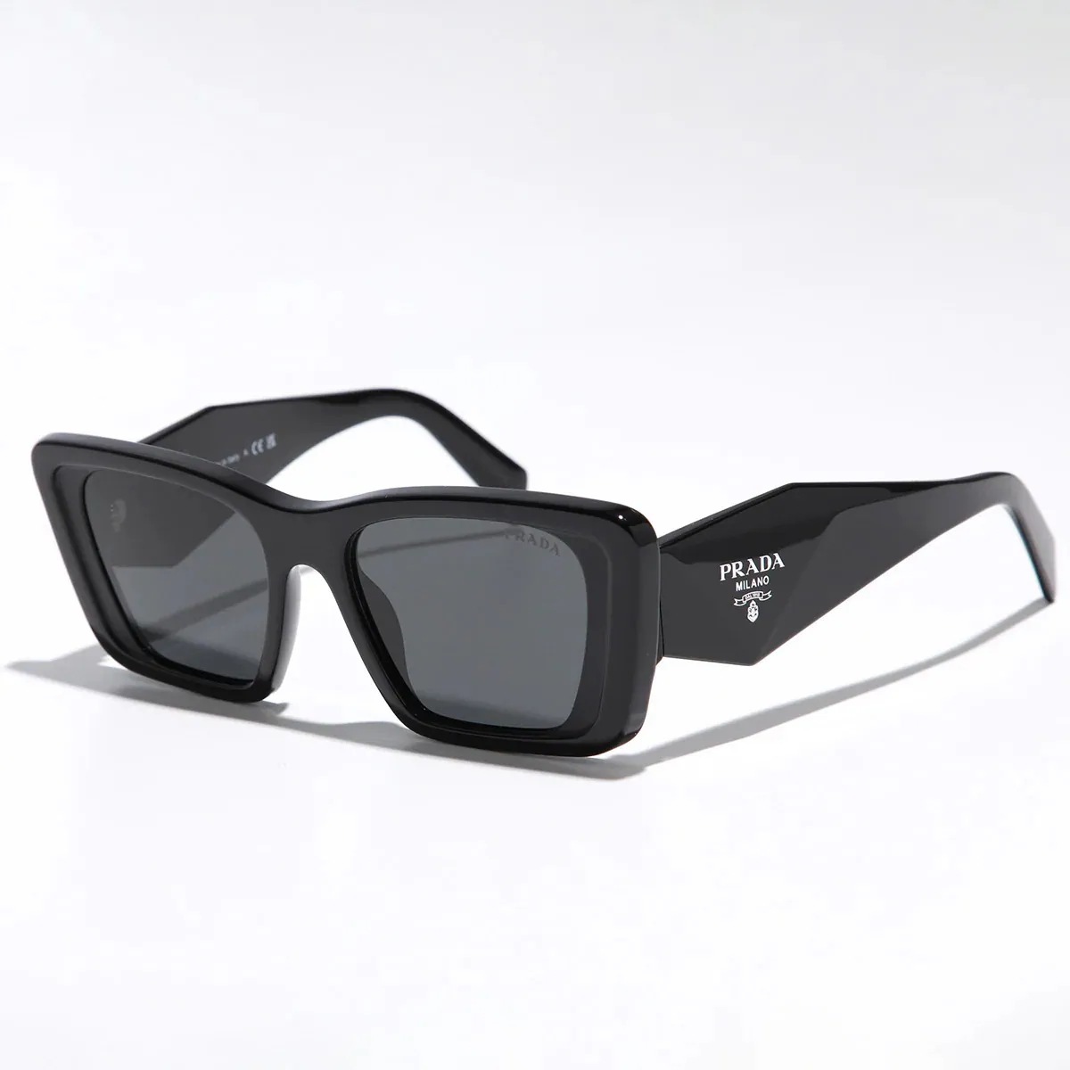 PRADA プラダ サングラス SPR 08Y レディース キャットアイ型 セルフレーム フルリム トライアングルロゴ アイウェア 1AB-5S0/BLACK