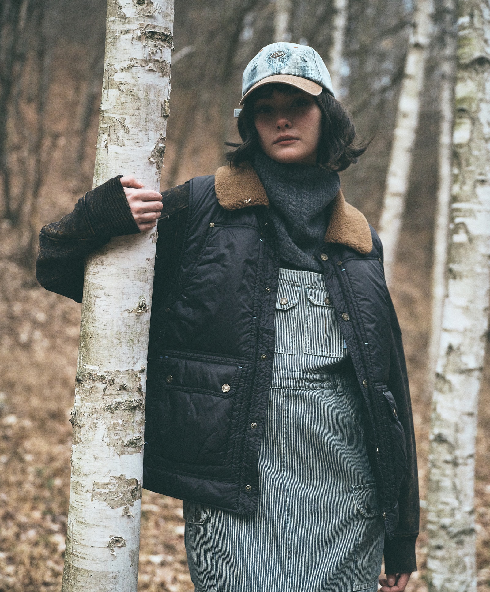 PADDING HUNTER VEST [CHARCOAL]