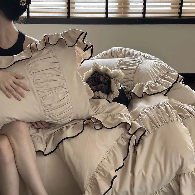 レトロスタイルの丸いベッドシーツと掛け布団カバーb&bスタイルの寝具4点セット