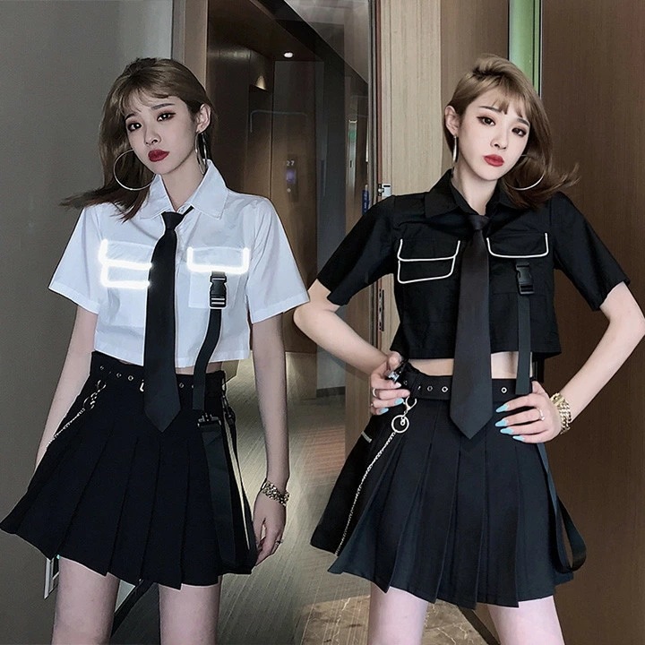 【即納】ダンス 衣装 韓国 アイドル 衣装 レディース ジャズ ダンス 衣装 へそ出し ヒップホップ ステージ衣装 ナイトクラブ DSダンス チアガール 演出服 発表会 ダンスウェア トップス ス