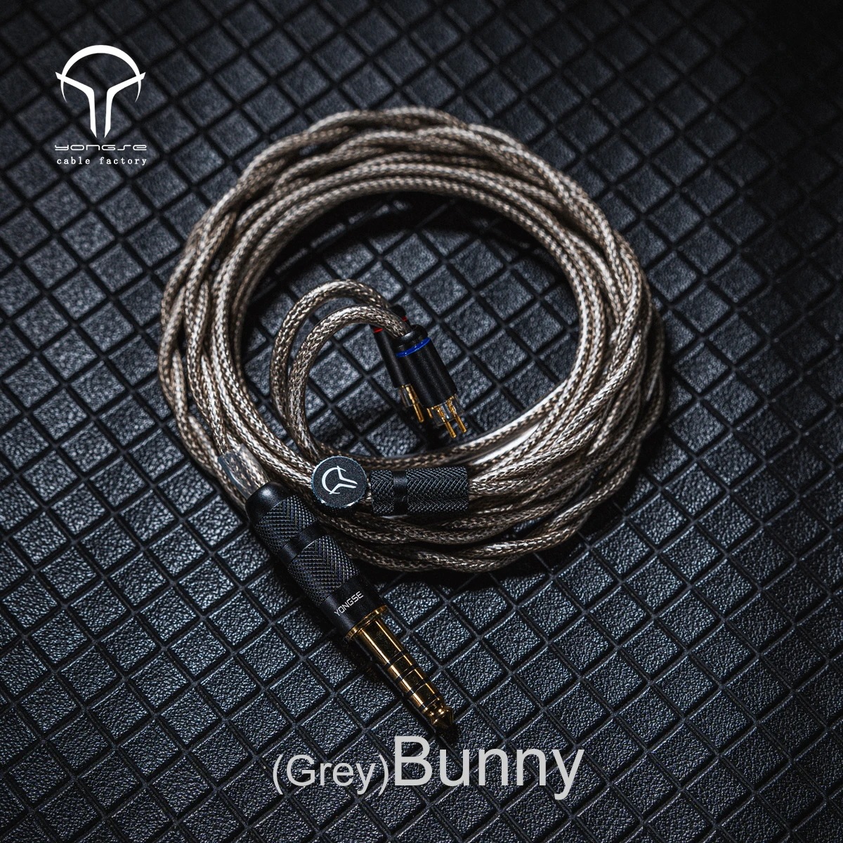 ヨンセ グレイバニー 単結晶銅＋銀メッキ単結晶銅センター＆グラフェン イヤホンケーブル 輸入品