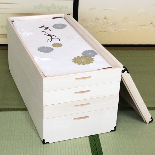 衣装ケース 桐製 衣裳箱 4段 日本製 幅91cm 桐衣装ケース 桐衣装箱 着物 収納 ケース 衣装箱 衣類収納 木製 桐ケース たとう紙 折らない 着物収納 蓋付き フタ付き 押し入れ収納