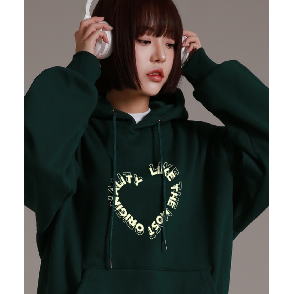 一番オリジナリティのあるパーカー4色