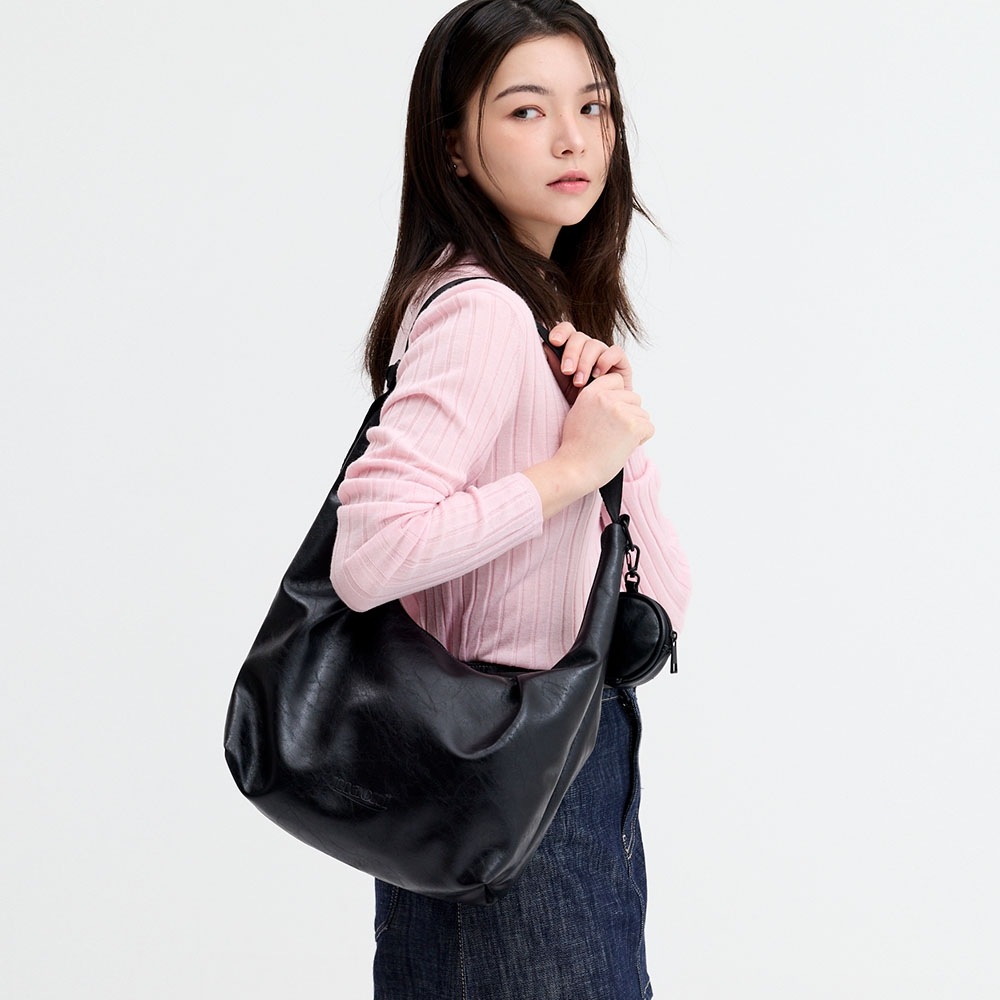 マクニー LUNA ショルダークロスバッグブラック
