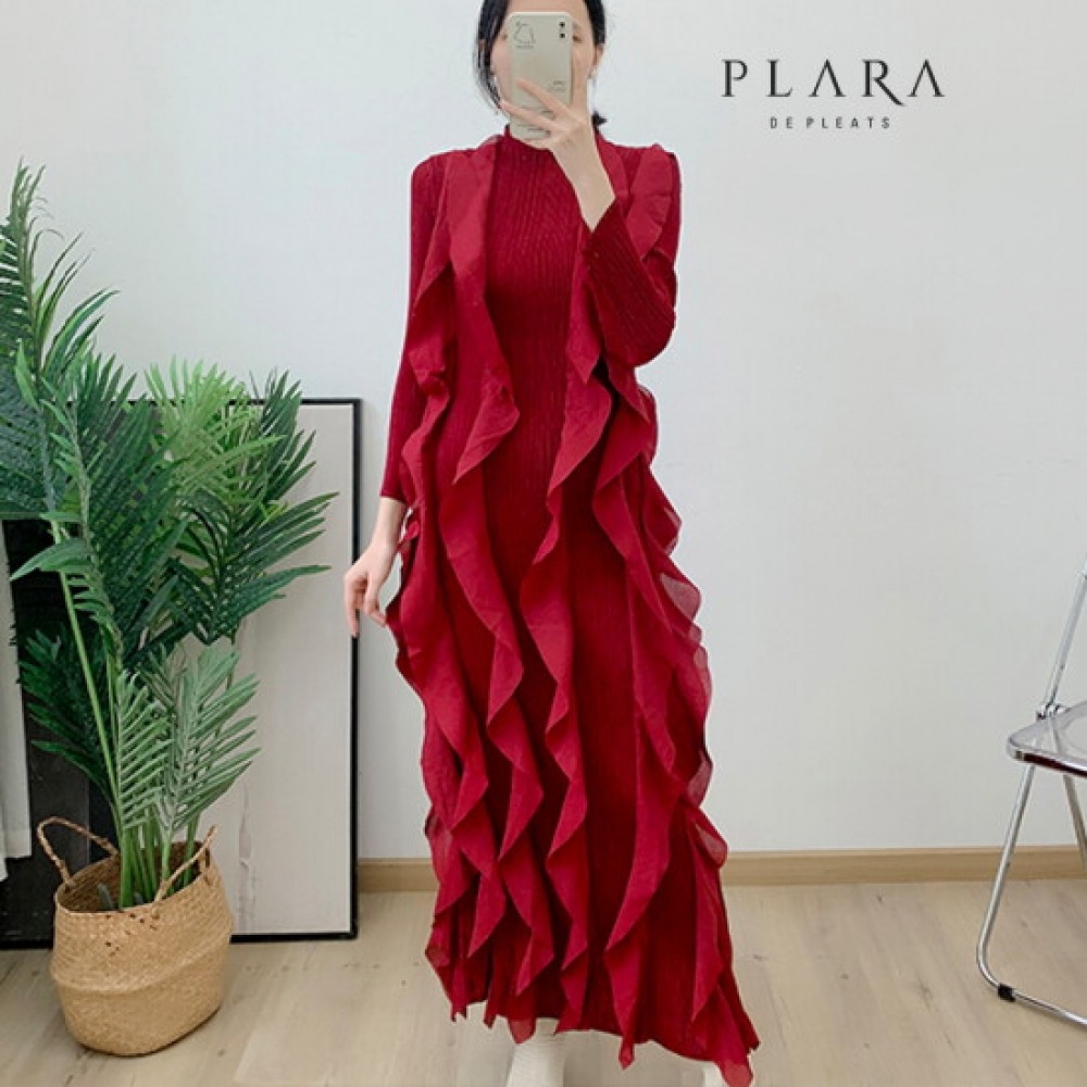 フララ ローズラッフルプリーツワンピース 88まで