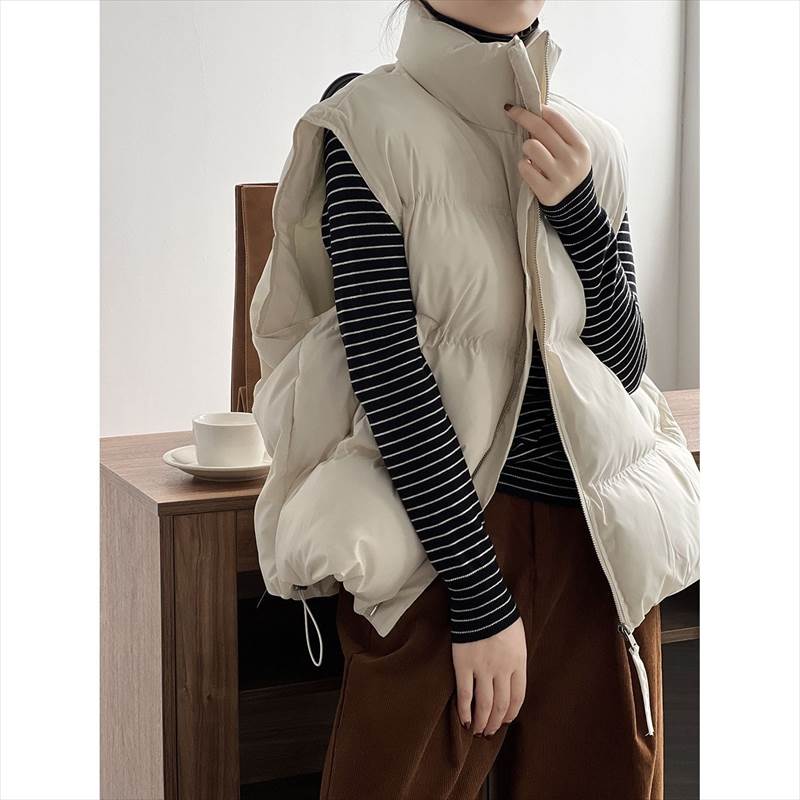 割引アウター レディース ダウンベスト ノースリーブダウン スタンドカラー 立襟 ポケット 前開き ジップアップ 大人可愛い シンプル カジュアル ベーシック 大人 上品 おしゃれ お洒落 かっこいい