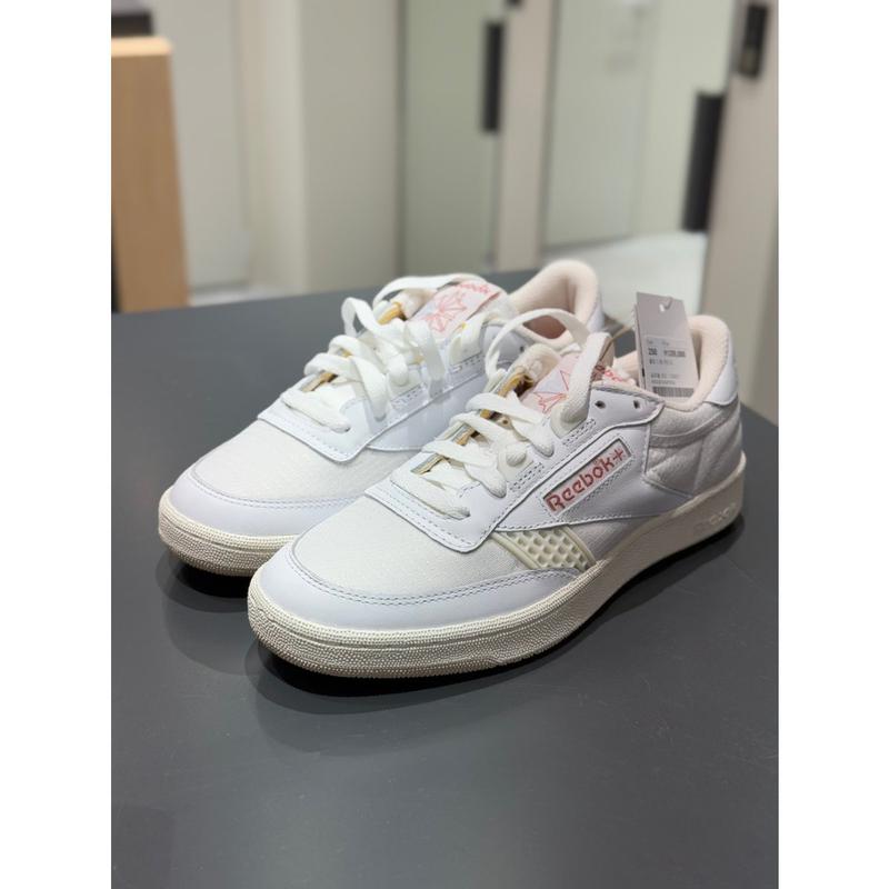 [驪州店] RESO3FC4UP2 クラブC 85 ビンテージ 男女共用運動靴