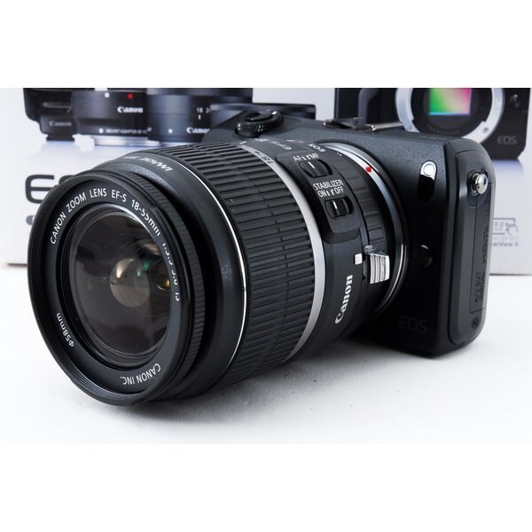 【中古】キヤノン Canon EOS M ブラック レンズキット 美品 軽量コンパクト ストラップ付き