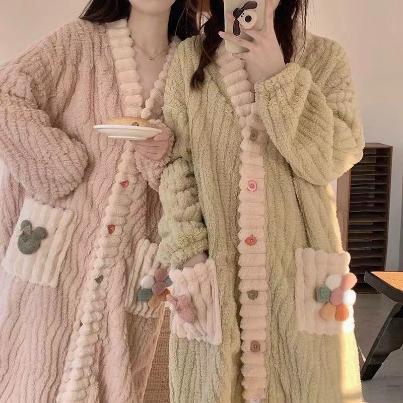 冬のナイトガウン女性用コーラルベルベット厚みのあるナイトガウンバスローブ秋冬ロングバスローブコートフランネルパジャマ