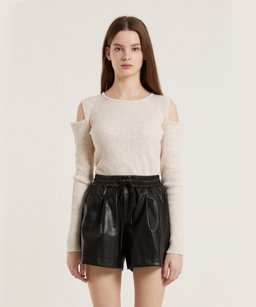 CUT OUT SHOULDER SWEATER_IVORY