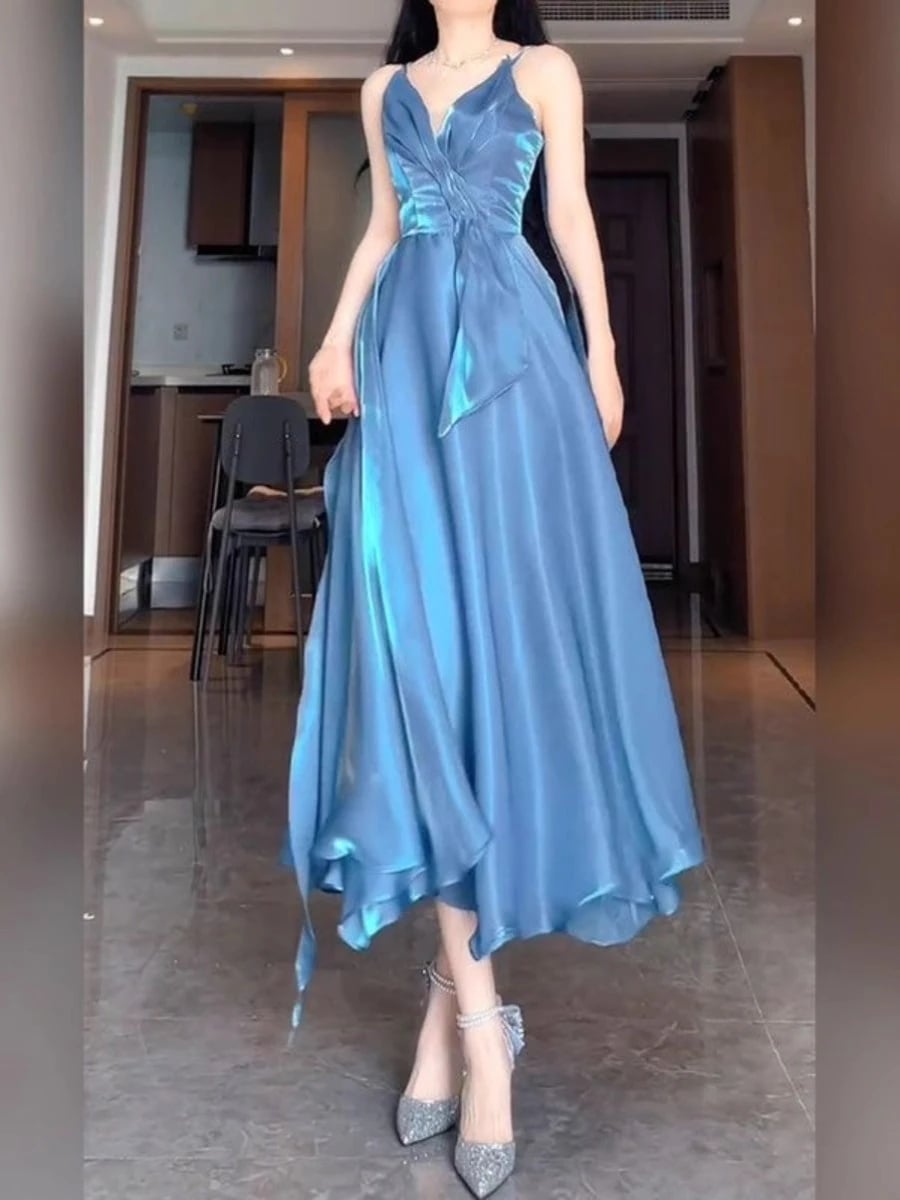 ライトブルー ストラップレスドレス