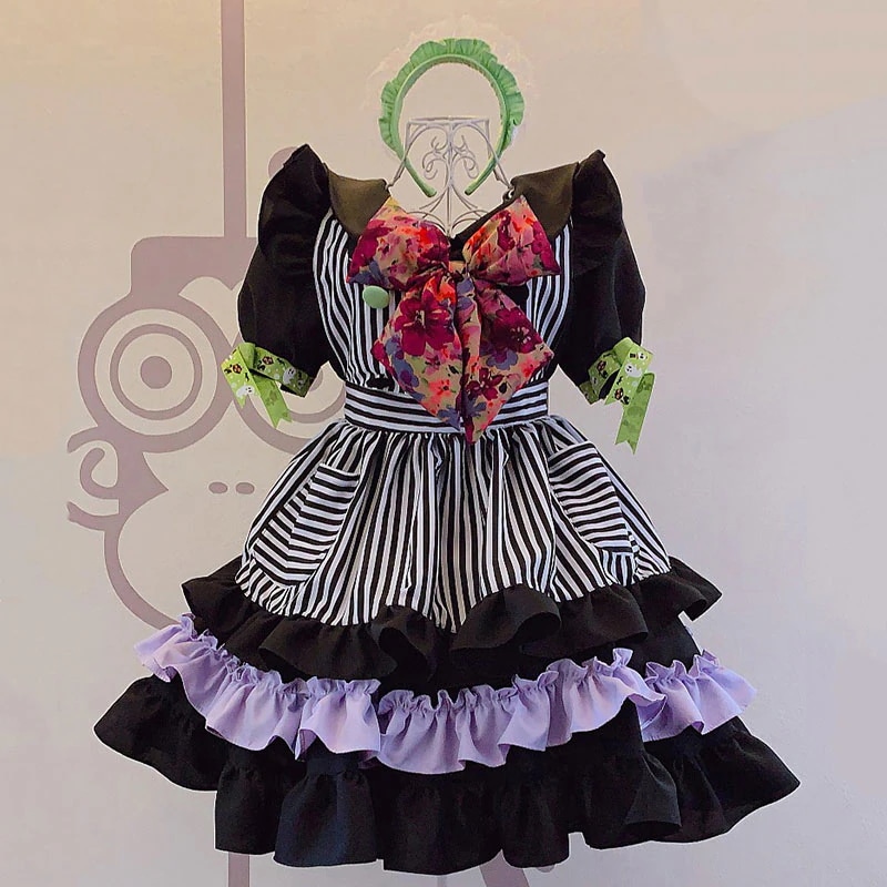 黒白縦缟メイド服　ストライプ柄　黒ワンピース　緑色カチューシャ　コスプレ衣装