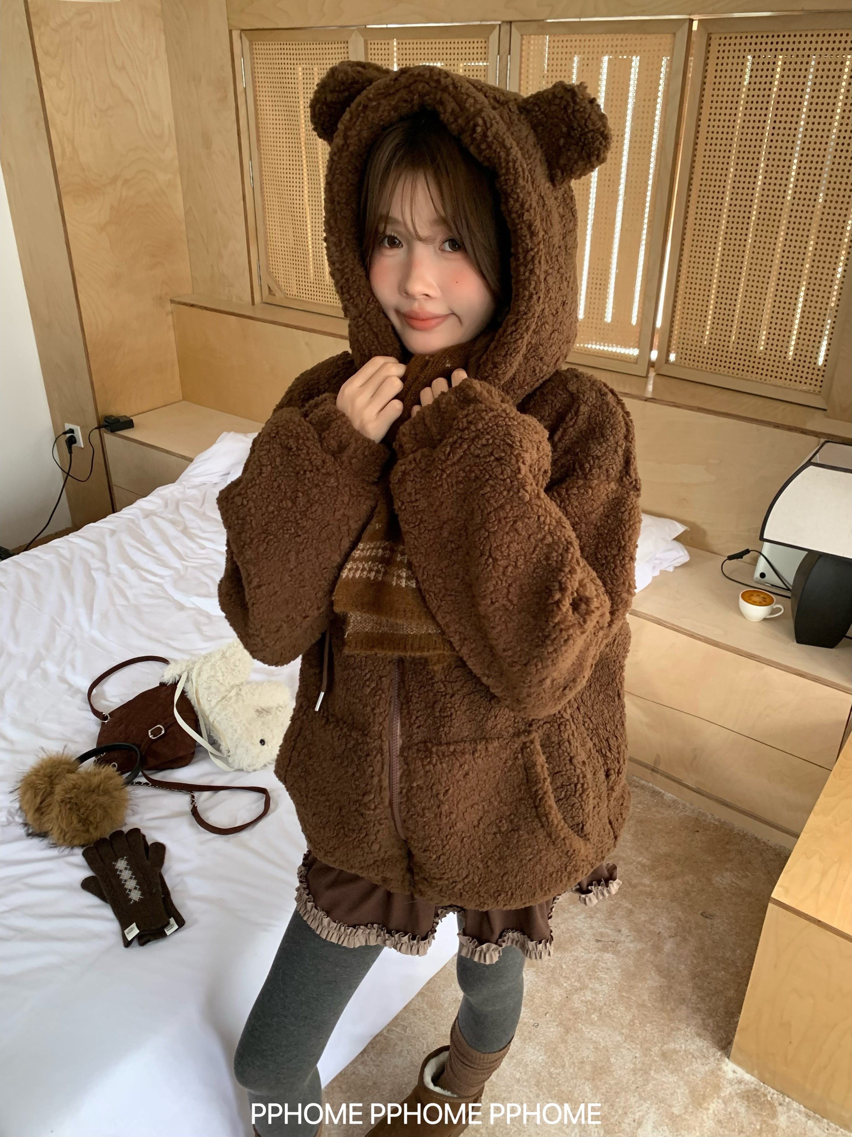 可愛いクマの子羊ふわふわ耳ダウンジャケット 厚手ゆったりアウター 女性のトップス