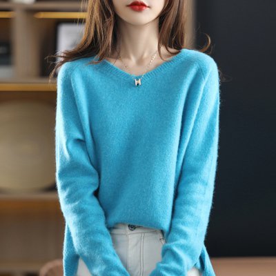 トップス セーター プルオーバー ミディアム丈 長袖 Vネック かわいい 大人可愛い きれいめ シンプル 上品 おしゃれ かっこいい レトロ ラフ こなれ感 個性的 主役級 存在感 抜け感 秋 冬 ク