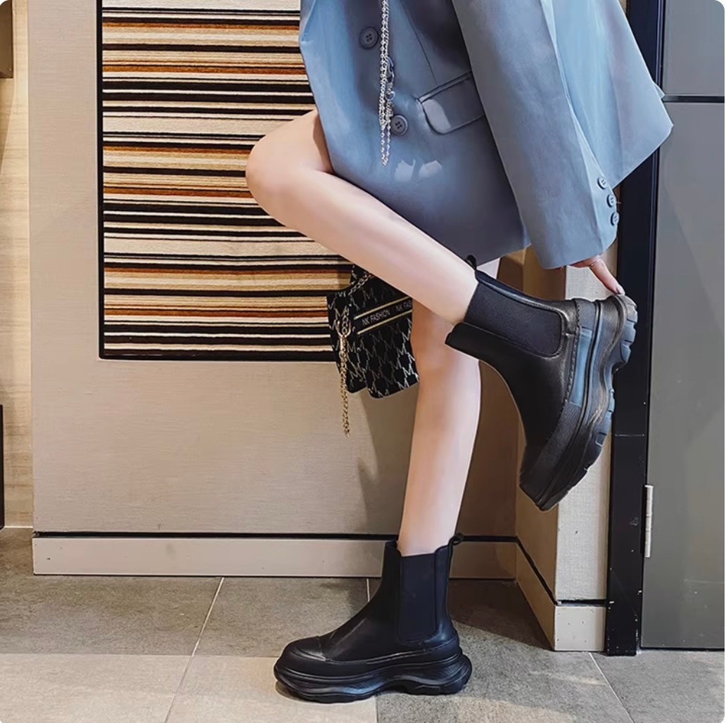 レディース ブーツ ブーティー 靴 くつ シューズ レディースシューズ ブーティー スノーブーツ 厚底 太ヒール 痛くない 歩きやすい 履きやすい 疲れにくい 美脚 脚長 かわいい 大人可愛い