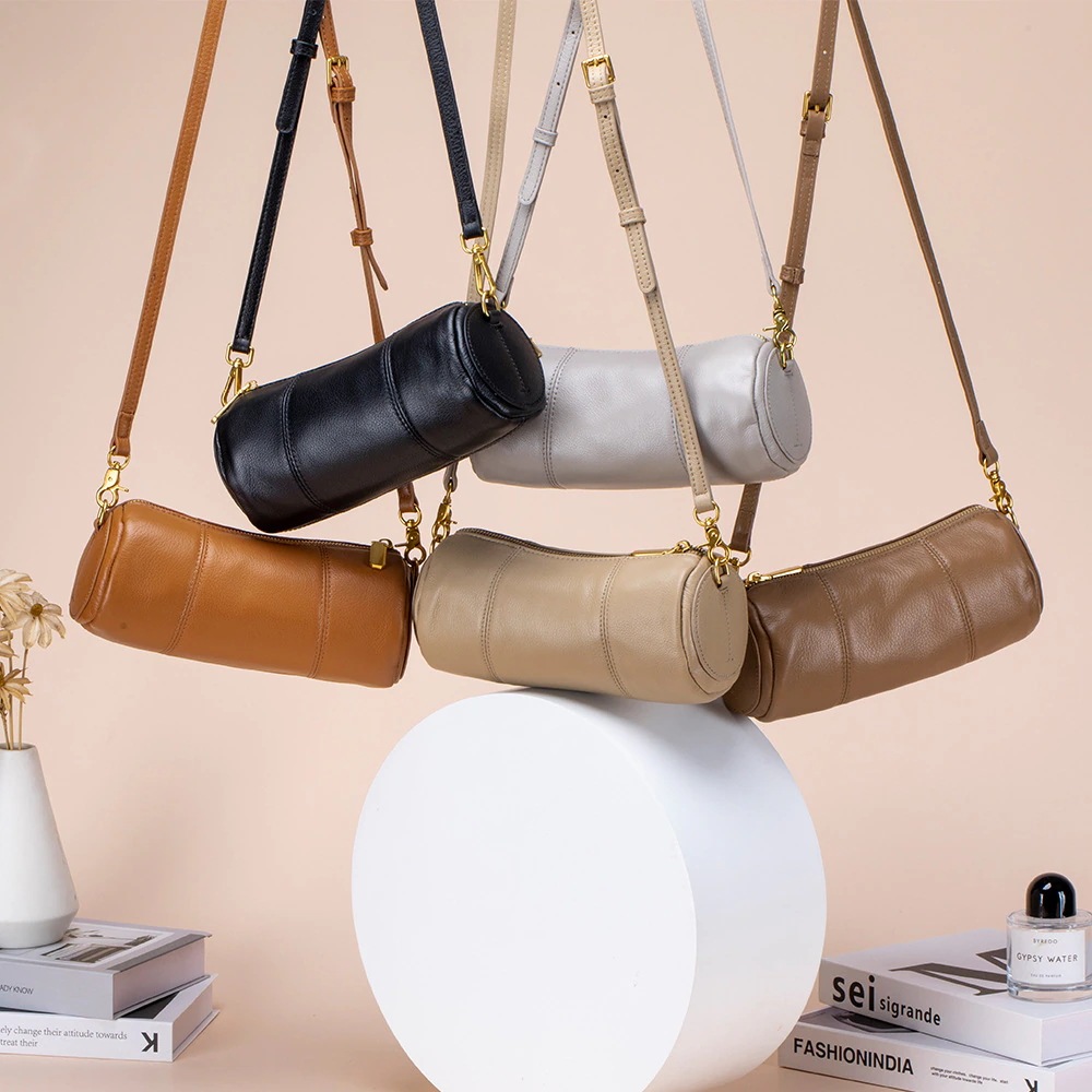 スマホポーチ大容量トートバッグショルダーバッグレディースバッグ ミニバッグトートバッグ大容量超人気韓国ファッション トップレイヤー牛革 斜めがけバッグスマホポーチエコバッグ 5,986円