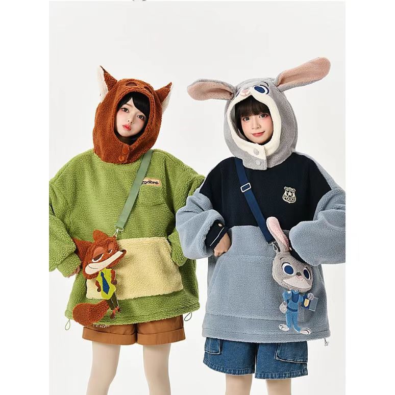 厚いベルベット秋冬のガーディアンのカップル服はゆったりしていてかわいい趣味のジュディニックが狂った動物城に落ちた