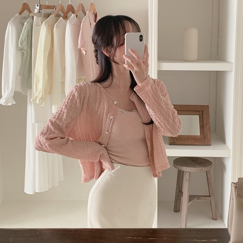 [tbs0459] 韓国ファッション ボニッツ エンボ ラウンド ブラウス 4,910円