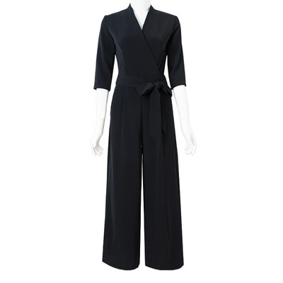 オールインワンスーツ パンツスーツ ロング丈 7分袖 Vネック 胸元 ウエストマーク かわいい 大人可愛い きれいめ シンプル 上品 おしゃれ かっこいい レトロ こなれ感 個性的 主役級 存在感