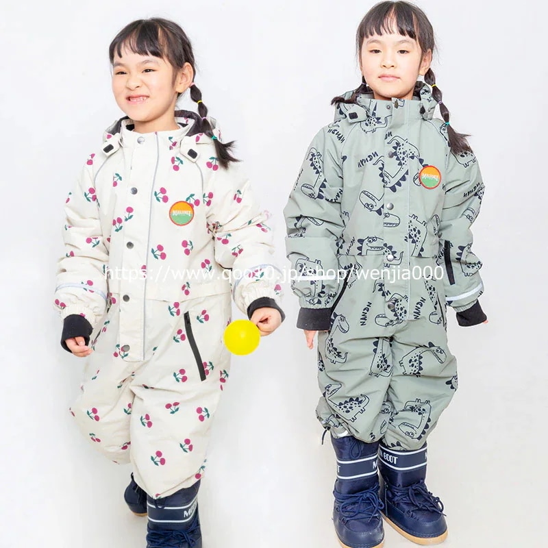 【急速出荷!】スノーボードウェア キッズ つなぎ 桜桃柄 オールインワン スキーウェア ワンピース 女の子 男の子 子供 子ども こども スキー かわいい