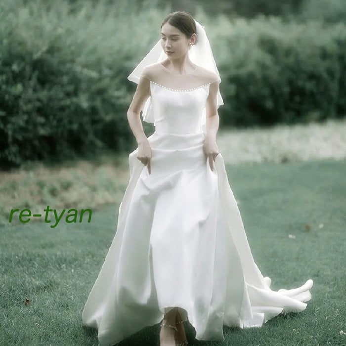 ウェディングドレス エンパイアライントレーンライン 花嫁ロングドレス 簡約 結婚式 露背細身 二次会