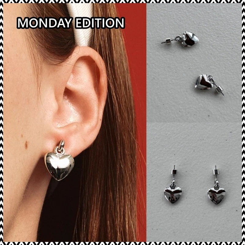 MONDAY EDITION Lovely Heart Earrings