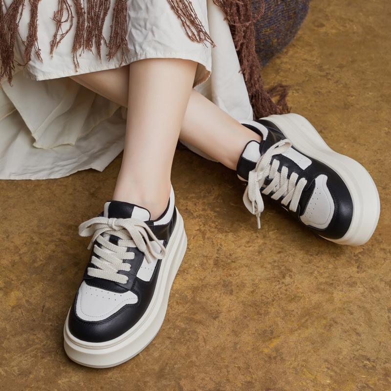 秋新作 イギリス風本革丸型つま先カラーブロック紐締めレディースシューズ カジュアルスニーカースポーツレディースホワイトシューズ