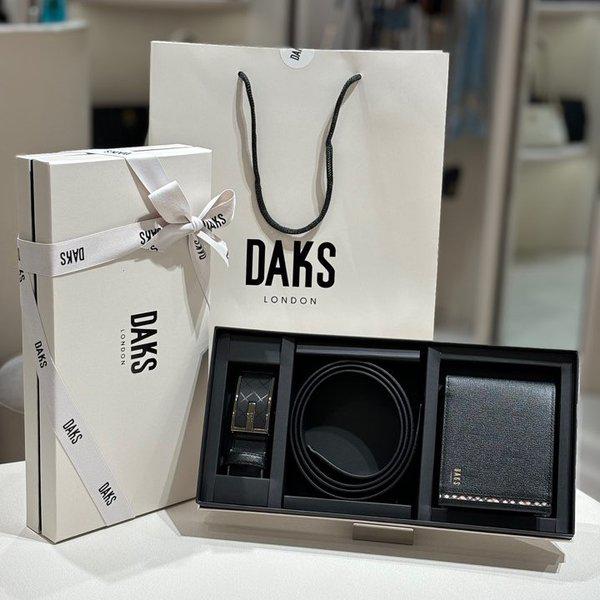 [ギフトセット] チェック柄二つ折り財布&シルバーポイントオートベルト DBWA4E443BK DBBE4E761BK