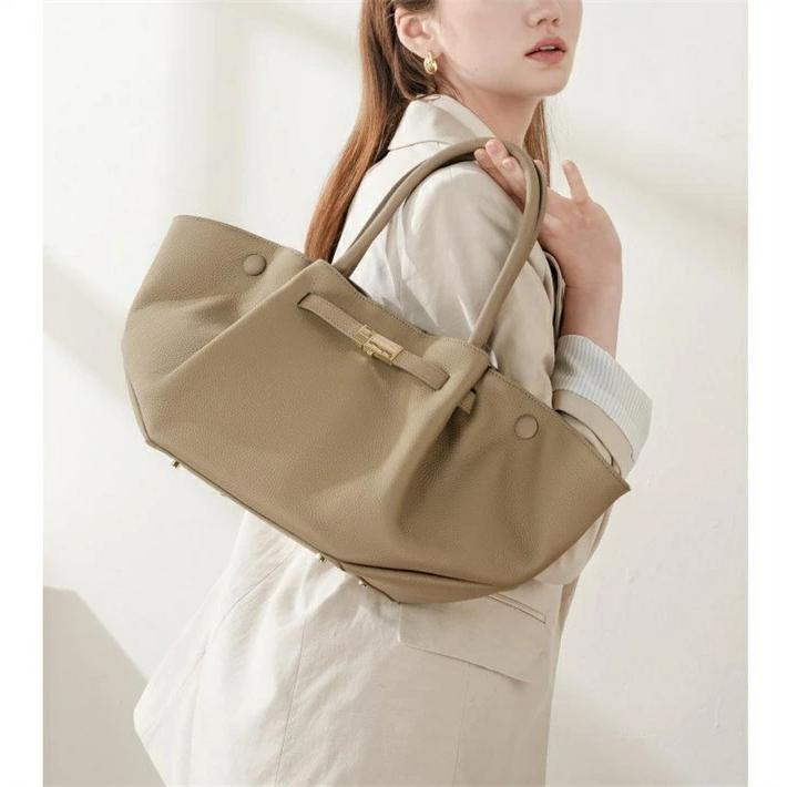 出荷が迅速である 独占販売 本革 トートバッグ 大きめ ハンドバッグ レディース レザー トートバッグ 大容量 手提げバッグ フォーマ 通勤バッグ 大人 上品 高見え ビジネスバッグ お仕事バ 本日限 6,644円