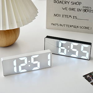 温度表示 韓国 インテリア雑貨 デジタルLED時計 ins 12/24時間表示 家具 目覚まし時計