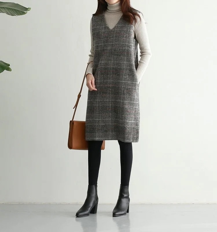 2026年新製品 ボトムス レディース ジャンパースカート 膝丈 袖なし ノースリーブ Vネック ポケット ツイード かわいい 人可愛い きれいめ カジュアルおしゃれ レトロ ガーリー ク２点３００円