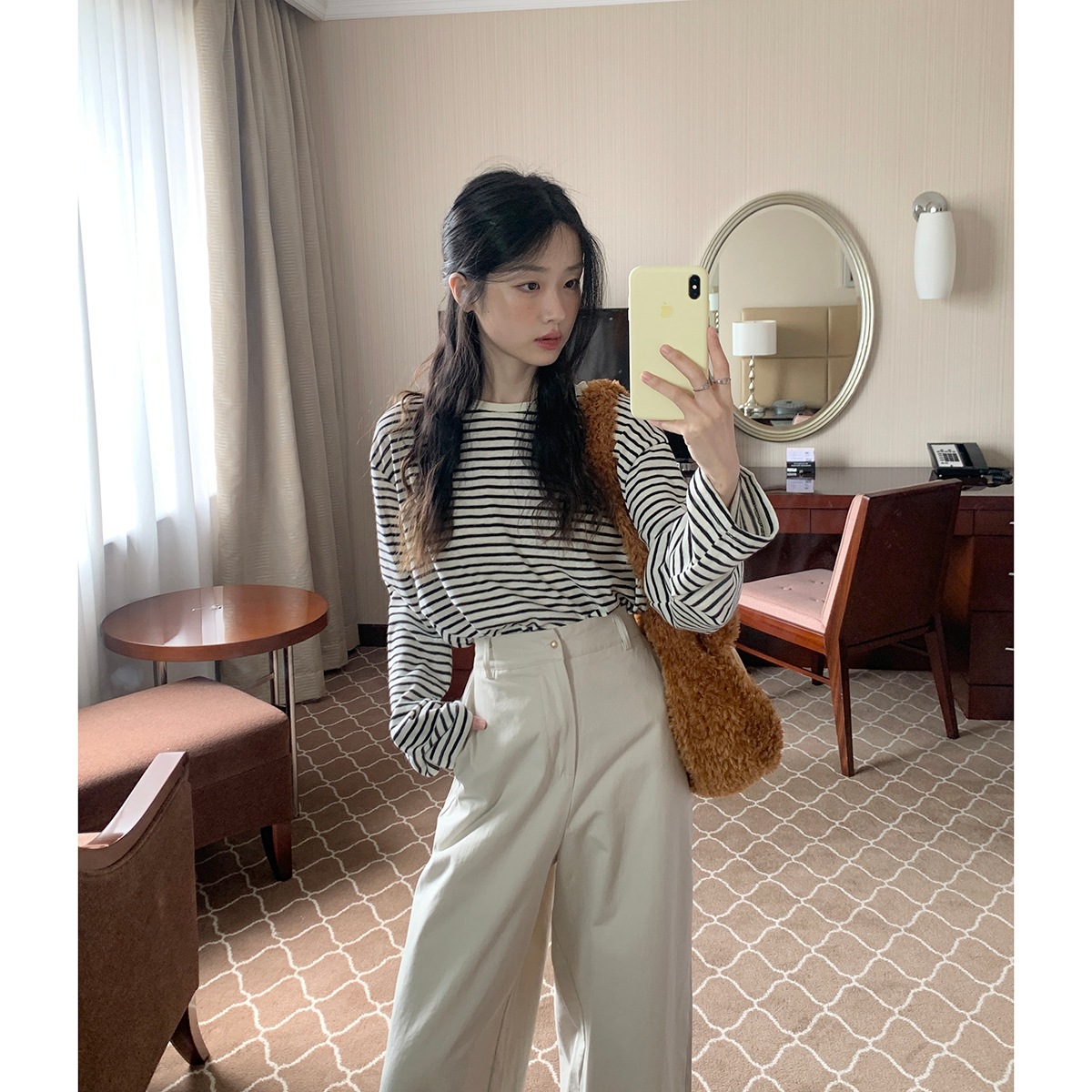 コントラストカラーストライプ長袖tシャツ2024初秋韓国風ゆったり万能着痩せ甘トップス 4,849円