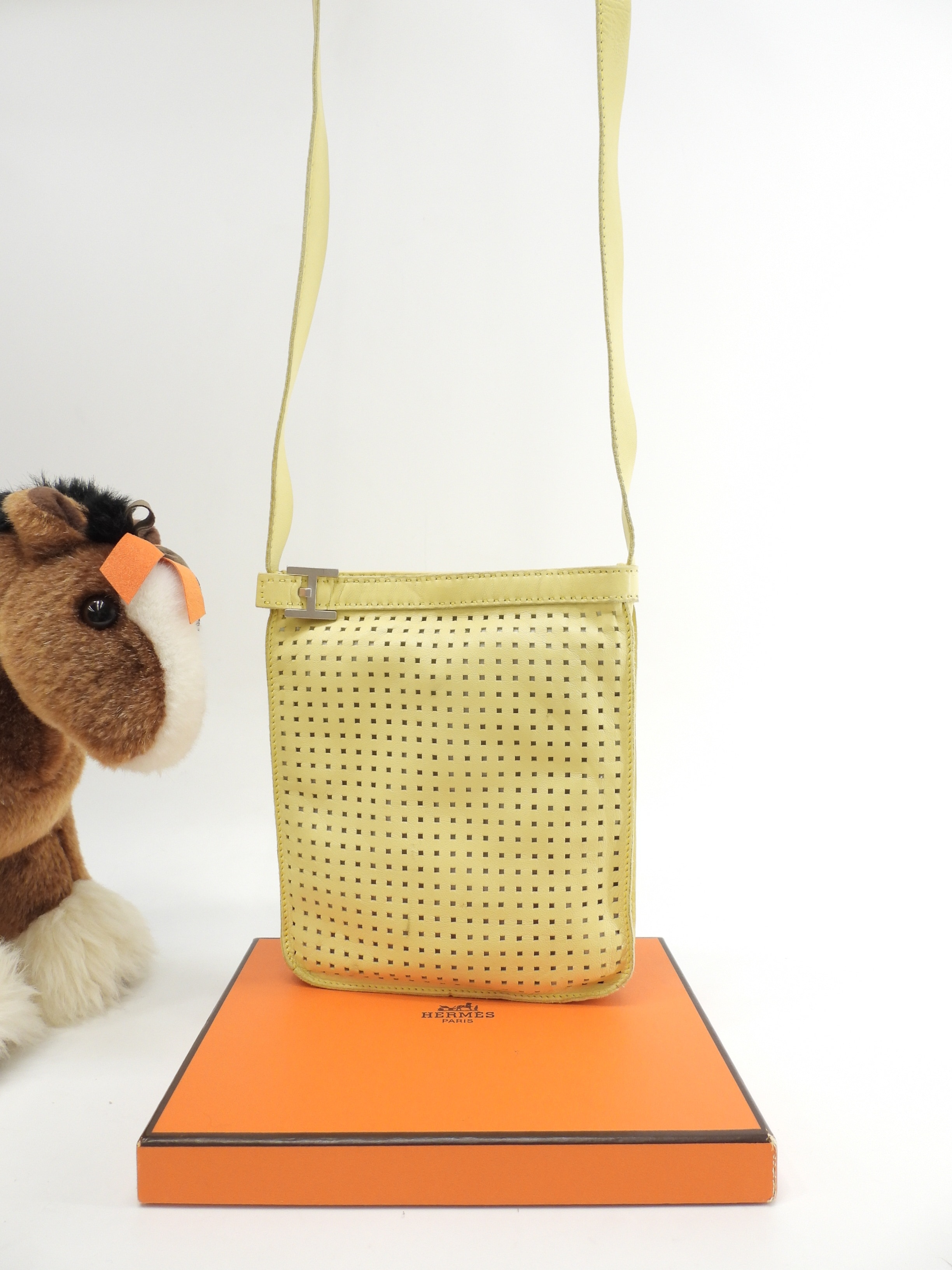 エルメス ポシェット アニューミロ 薄黄 クロスボディバッグ 美品@ 9