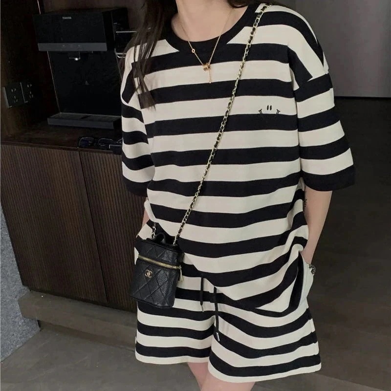 2点セットストライプ通気性 涼しい レディース セットアップ レディース 上下セット パンツ tシャツ 日焼け止め半袖 レディース ブラウス母の日 記念日プレゼントパジャマ 母の日ギフト セットアップ