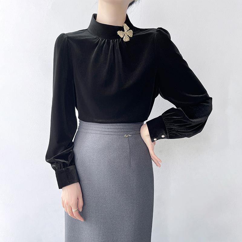 ブラック トップス ハイネック パフスリーブ レディース 秋冬 フレンチスタイル ファッション 大人 シンプル 上品 フォーマル 普段着 おしゃれ着 ベルベット