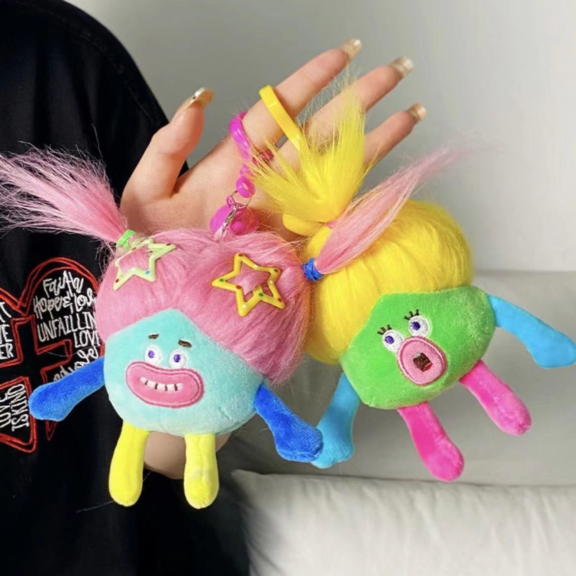 ソーセージ口醜いかわいい漫画キーホルダーチェーン女性ぬいぐるみ面白い人形かわいい人形ギフトバッグオーナメント