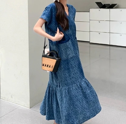 レディース ワンピース マーメイドスカート ミディアム丈 半袖 Vネック オーバーサイズ ポケット 大人可愛い シンプル カジュアル 上品 おしゃれ こなれ感 ラフ ガーリー 主役級 存在感 柄 春