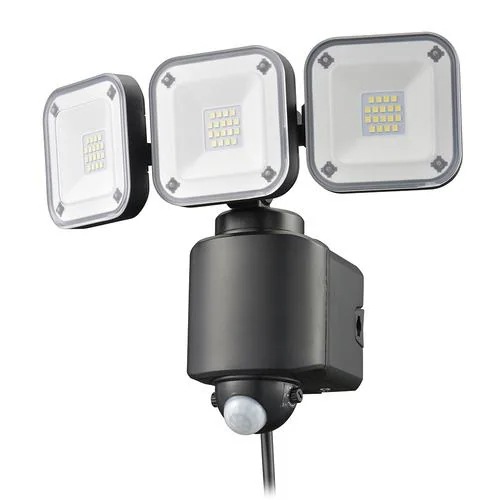 オーム電機 LS-A450W3 monban 防犯センサーライト 3灯コンセント式 5,392円