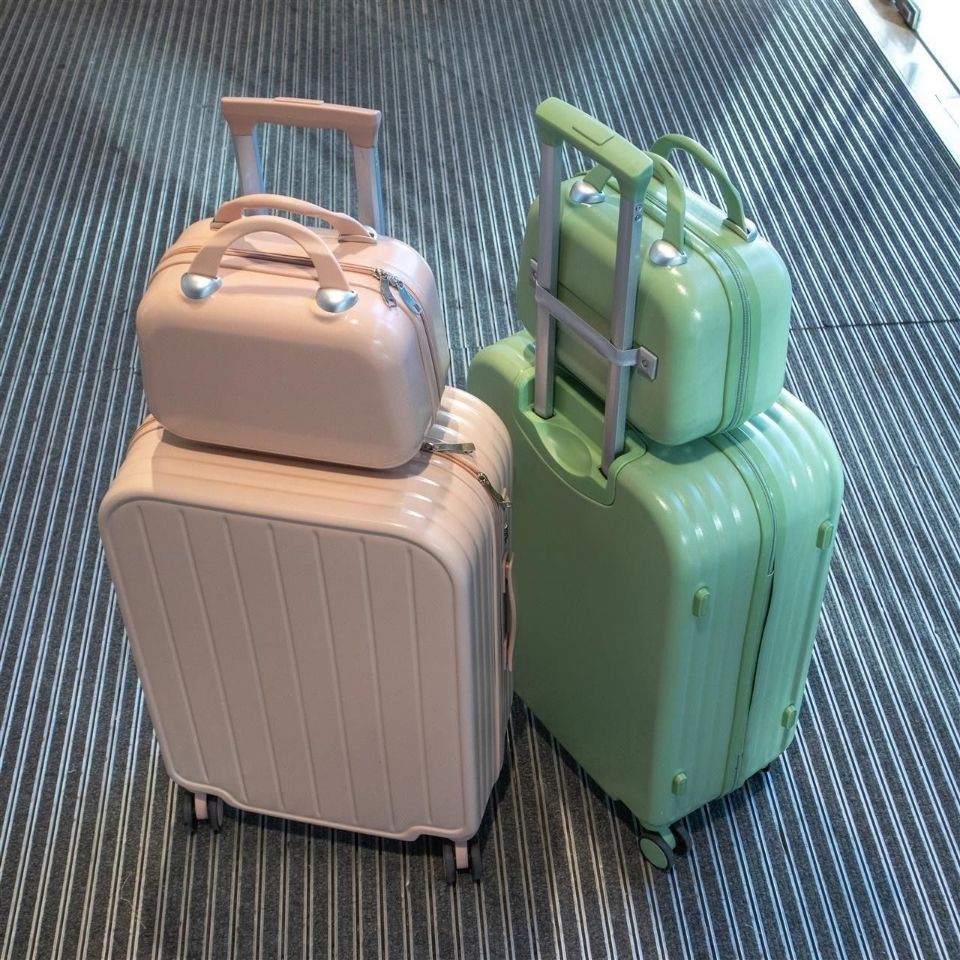 荷物 女性 トロリーケース 男性 パスワード 搭乗ケース 学生スーツケース 小さめのフレッシュレザーケース