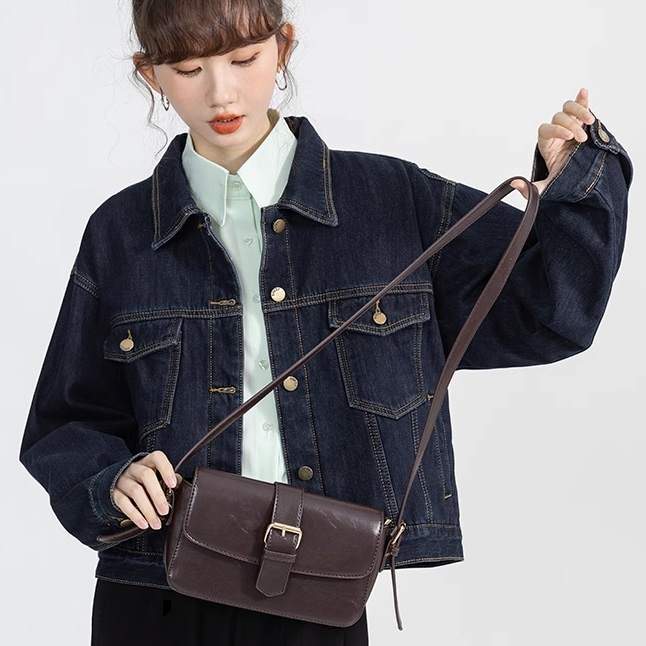 アウター ジャケット 袖あり 長袖 襟付き ポケット 前開き 綿 ポリエステル デニム ブルーデニム かわいい 大人可愛い シンプル カジュアル 大人 おしゃれ お洒落 かっこいい レトロ アジアン