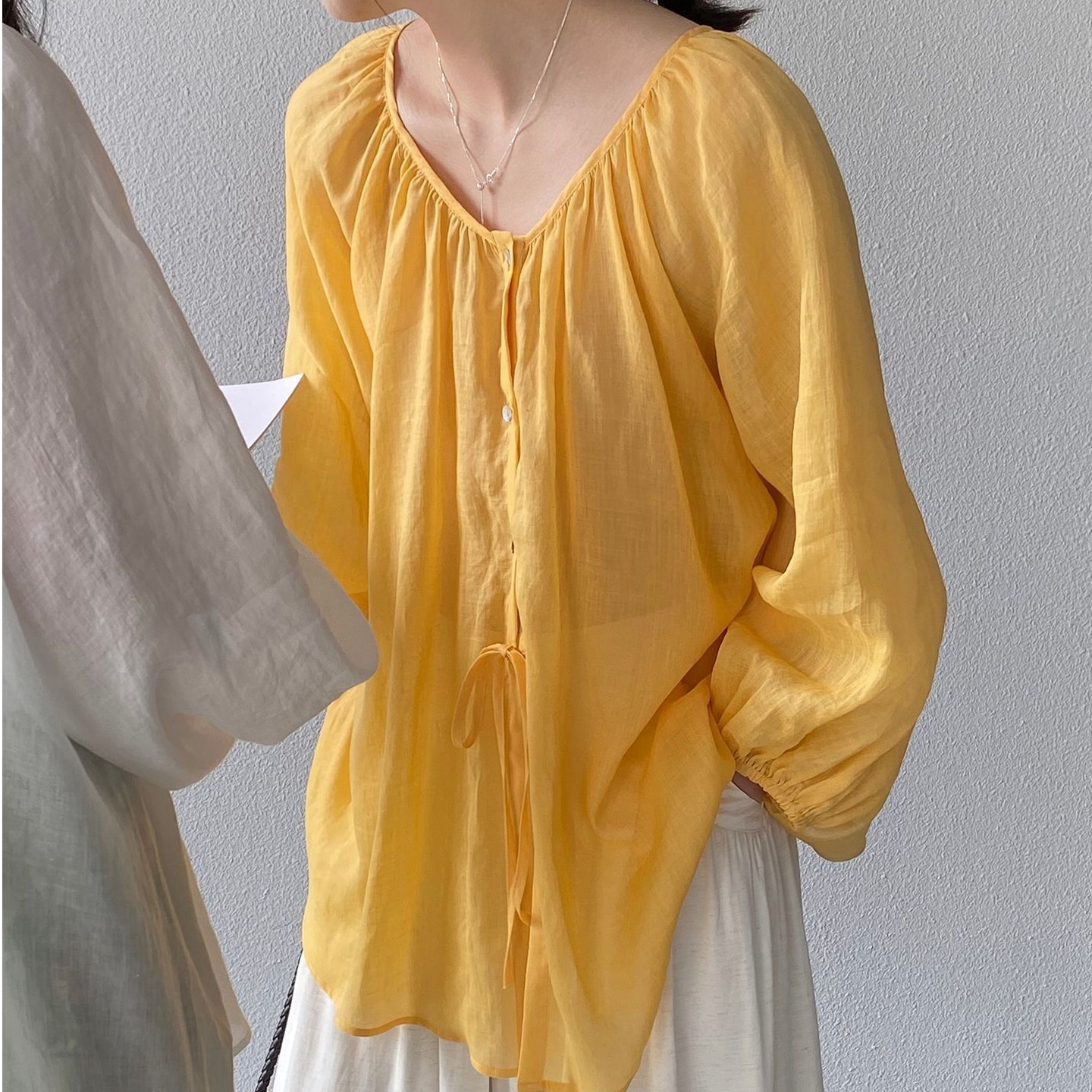 呼吸ができる日焼け止めシャツ レディース 韓国 春服 トップス ランタン袖シャツ 2wayブラウス 夏