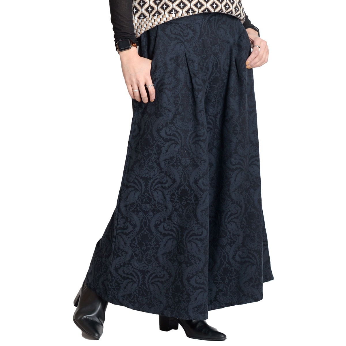 ガウチョパンツ 秋 冬 レディース ガウチョ パンツ ワイド ワイドパンツ きれいめ ウエストゴム 大きいサイズ ボトムス ジャガード 柄 総柄 個性的 ロング フレア フレアパンツ ロングパンツ 4,582円