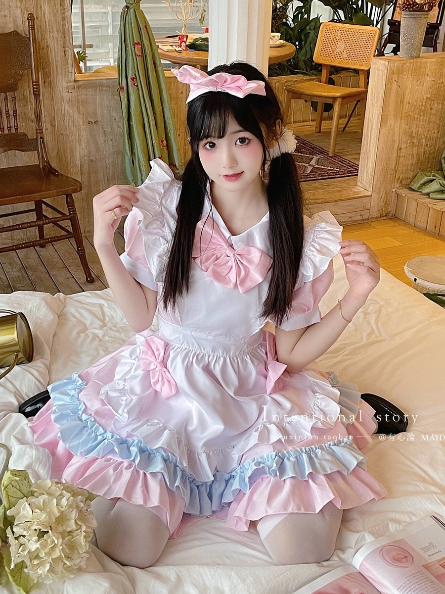 【1点ご購入 で10点プレゼントいたします】甘系メイドコスプレがかわいいカフェピンクのクリスマスメイドワンピース