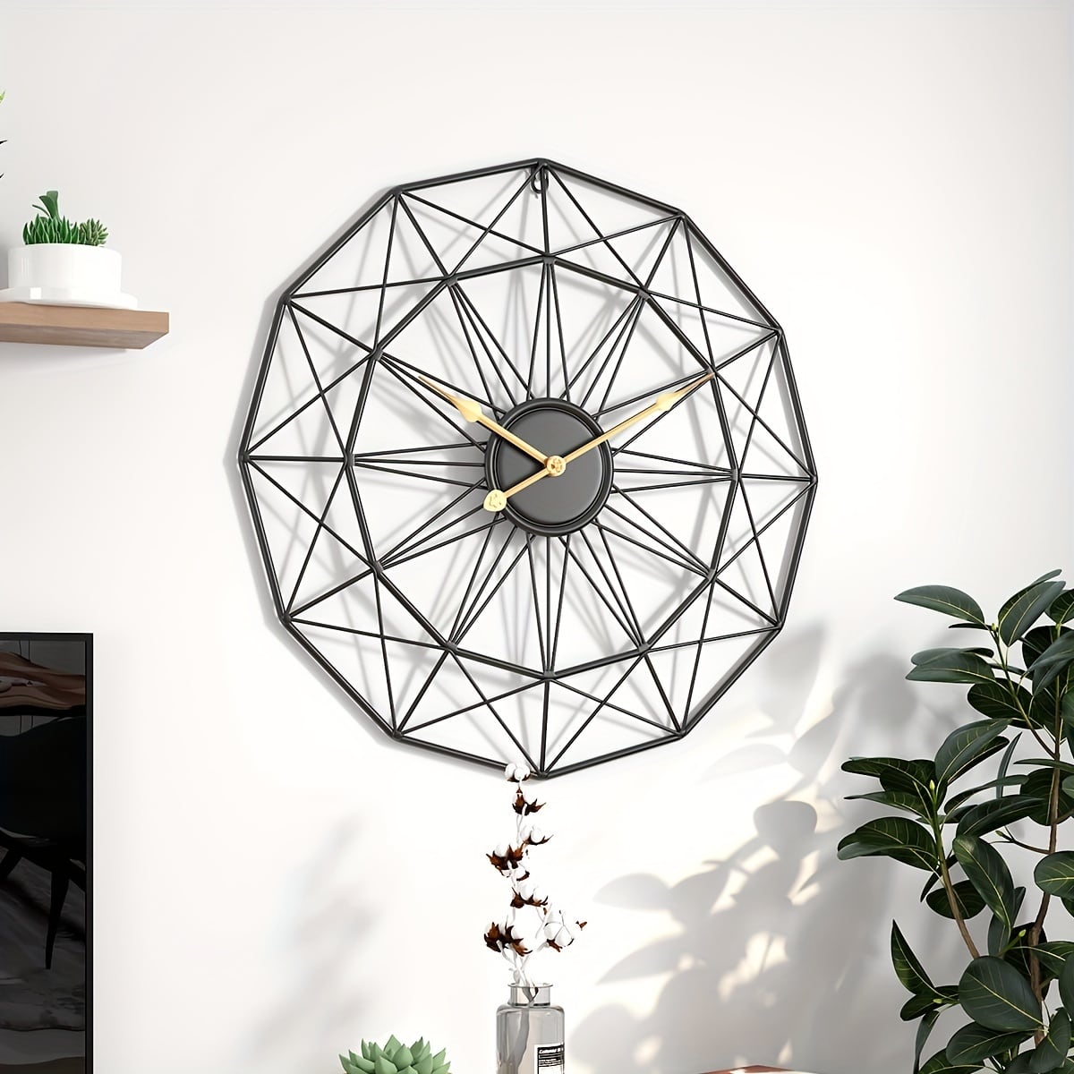 掛け時計 壁掛け ラウンド サイレントクロック 静音設計 単三電池 ブラック ゴールド 黒 金 アイアン 鉄 リビング ダイニング エントランス 6,322円