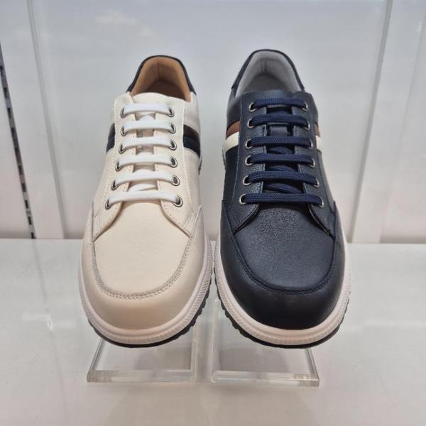 HC11 牛革メンズスニーカー T2K2U51P3W (45729271)