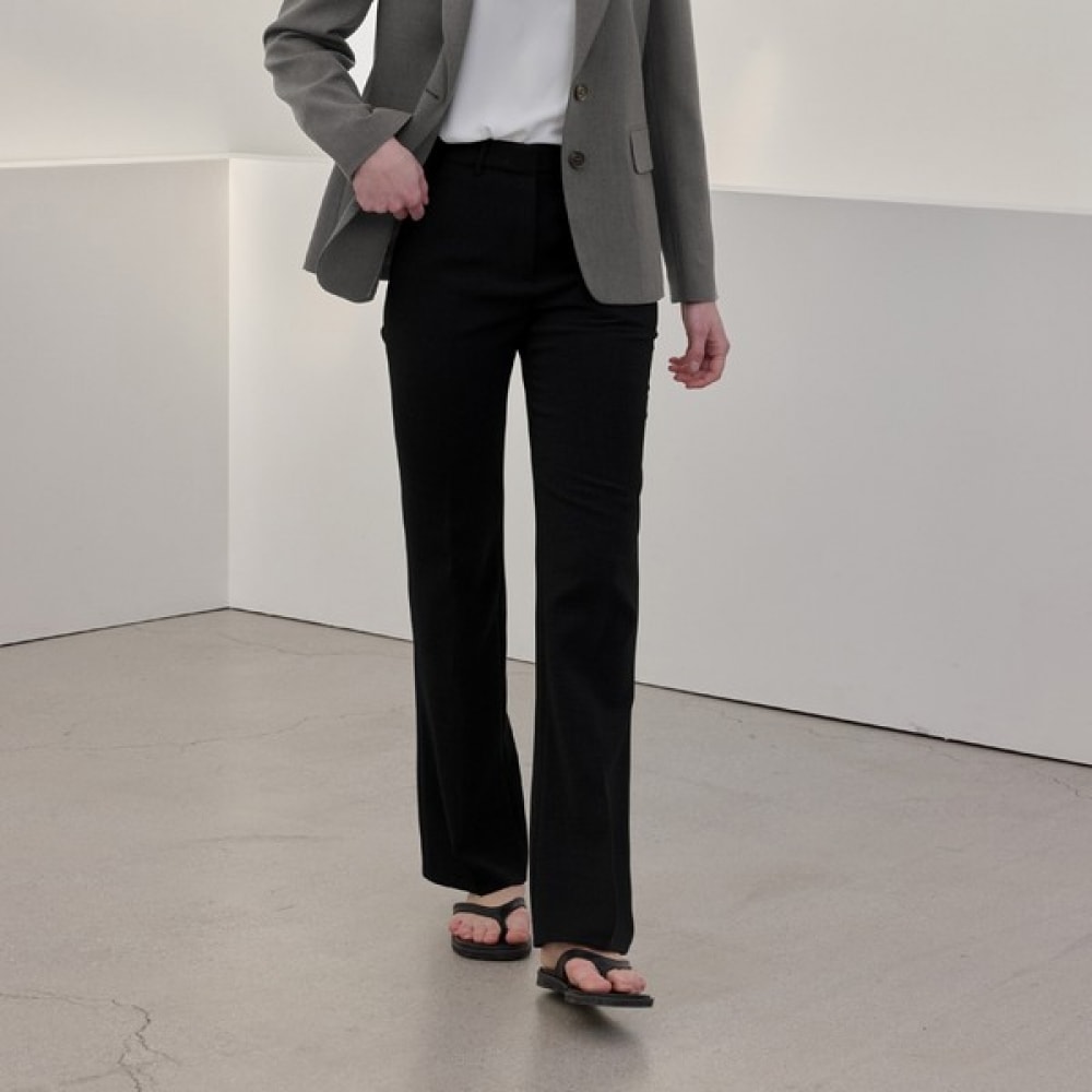 [リアーナニューヨーク] スリムストレートスラックスパンツ_ブラック